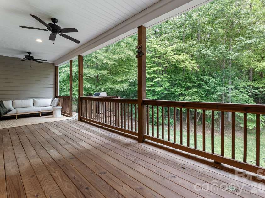 2599 Highway 557 Highway, Clover, SC 29710.  MLS# CAR4371727, YatesRealty ID 21992. 