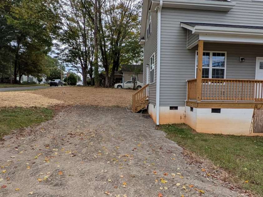 1506 7th Street, Statesville, NC 28677.  MLS# CAR4191847, YatesRealty ID 21994. 