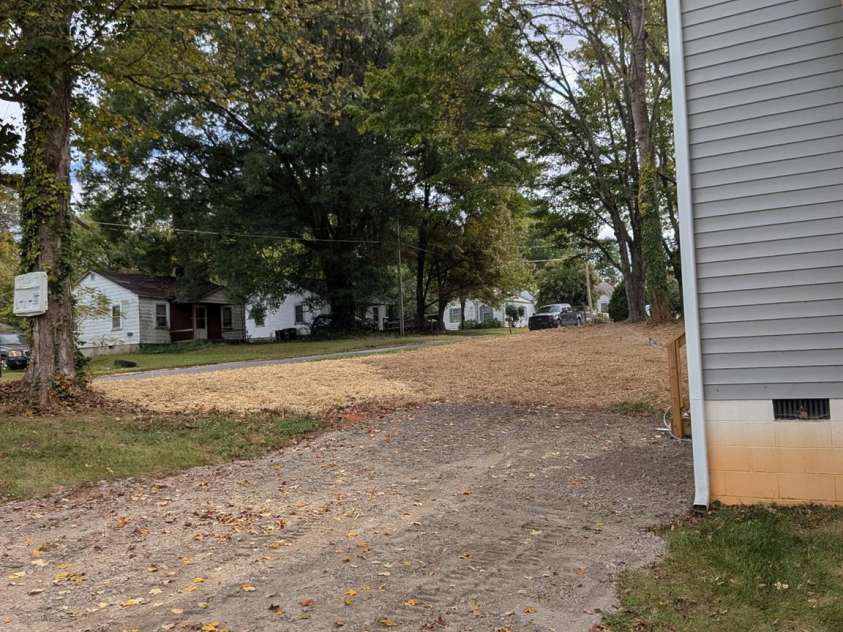 1506 7th Street, Statesville, NC 28677.  MLS# CAR4191847, YatesRealty ID 21994. 