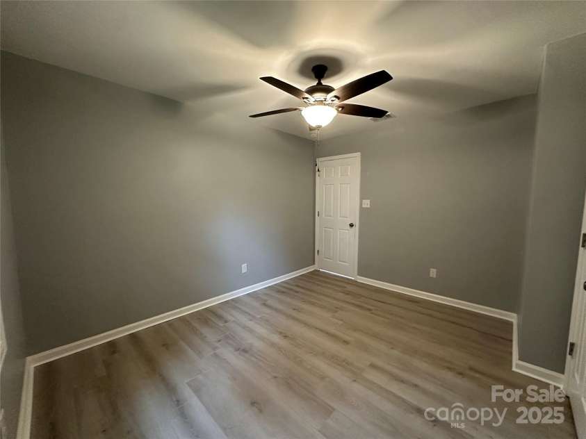 10517 Starwood Drive, Charlotte, NC 28215.  MLS# CAR4316588, YatesRealty ID 21995. Bedroom 1