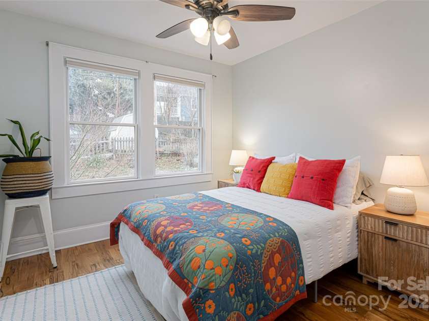 273 Murdock Avenue, Asheville, NC 28804.  MLS# CAR4210574, YatesRealty ID 21995. 