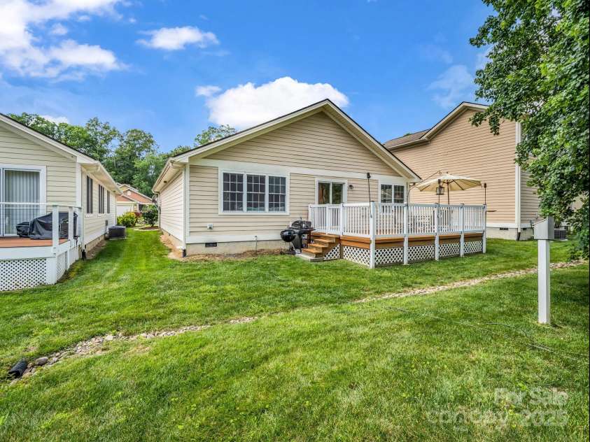 114 Fairway View Drive, Etowah, NC 28729.  MLS# CAR4270045, YatesRealty ID 21996. Back Yard