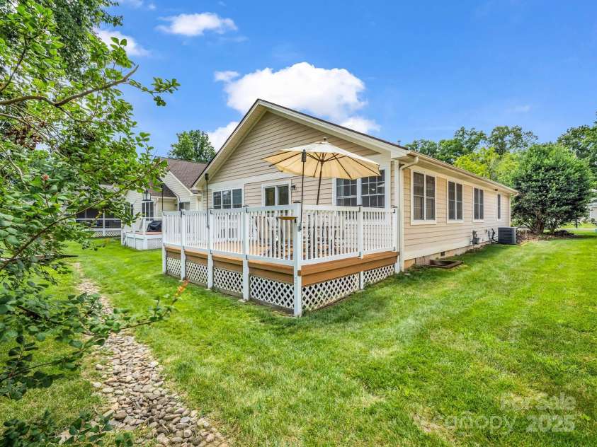 114 Fairway View Drive, Etowah, NC 28729.  MLS# CAR4270045, YatesRealty ID 21996. Back Yard