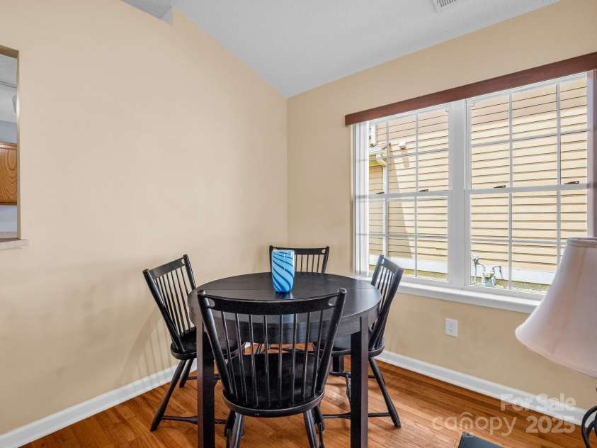 114 Fairway View Drive, Etowah, NC 28729.  MLS# CAR4270045, YatesRealty ID 21996. Dining Space Options