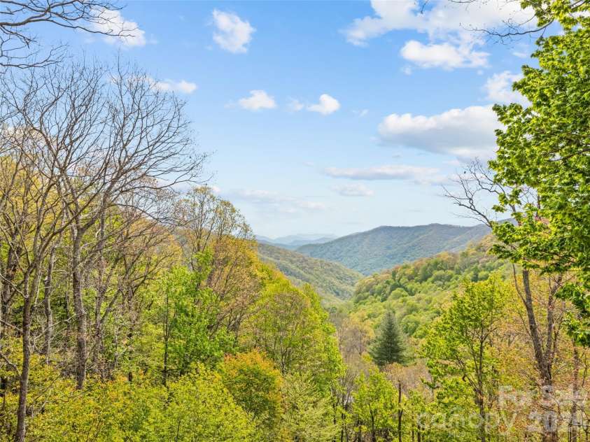 128 Serendipity Trail, Maggie Valley, NC 28751.  MLS# CAR4379713, YatesRealty ID 21996. 