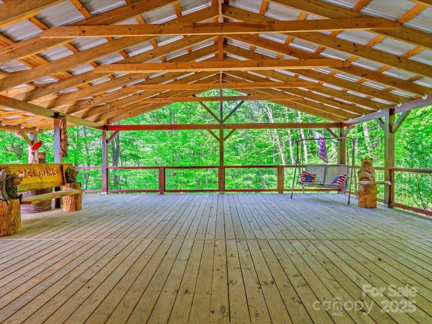 287 Sara Ridge Road, Waynesville, NC 28786.  MLS# CAR4260530, YatesRealty ID 21997. Or extra covered storage