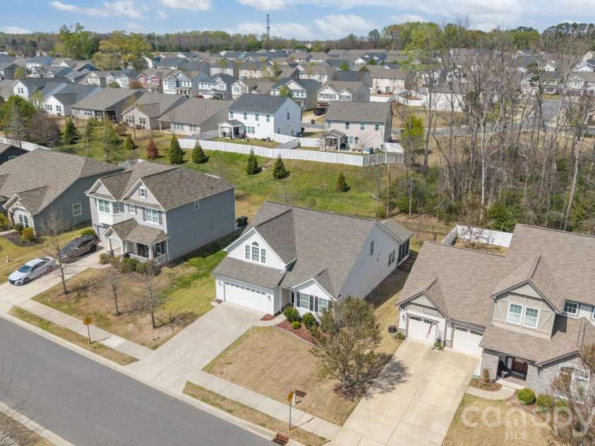 1507 Imperial Court, York, SC 29745.  MLS# CAR4361976, YatesRealty ID 21998. 