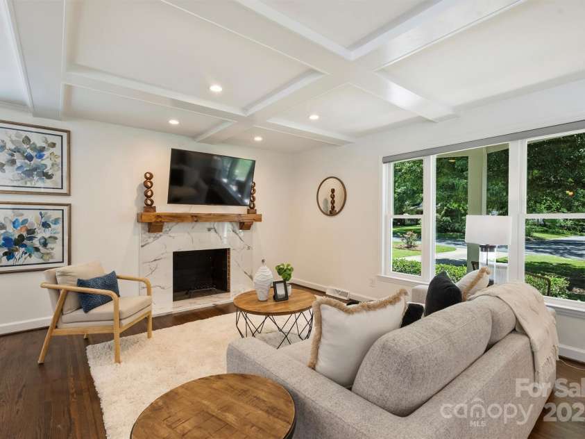 3165 Pendleton Avenue, Charlotte, NC 28210.  MLS# CAR4272876, YatesRealty ID 21998. 