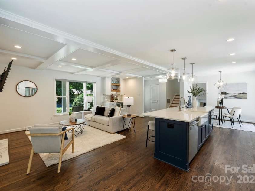 3165 Pendleton Avenue, Charlotte, NC 28210.  MLS# CAR4272876, YatesRealty ID 21998. 