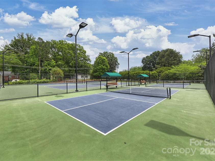3165 Pendleton Avenue, Charlotte, NC 28210.  MLS# CAR4272876, YatesRealty ID 21998. 