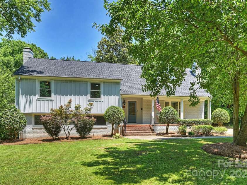 3165 Pendleton Avenue, Charlotte, NC 28210.  MLS# CAR4272876, YatesRealty ID 21998. 