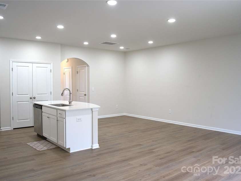 6019 Chelsea Oaks Ridge, Fort Mill, SC 29708.  MLS# CAR4285412, YatesRealty ID 22. 