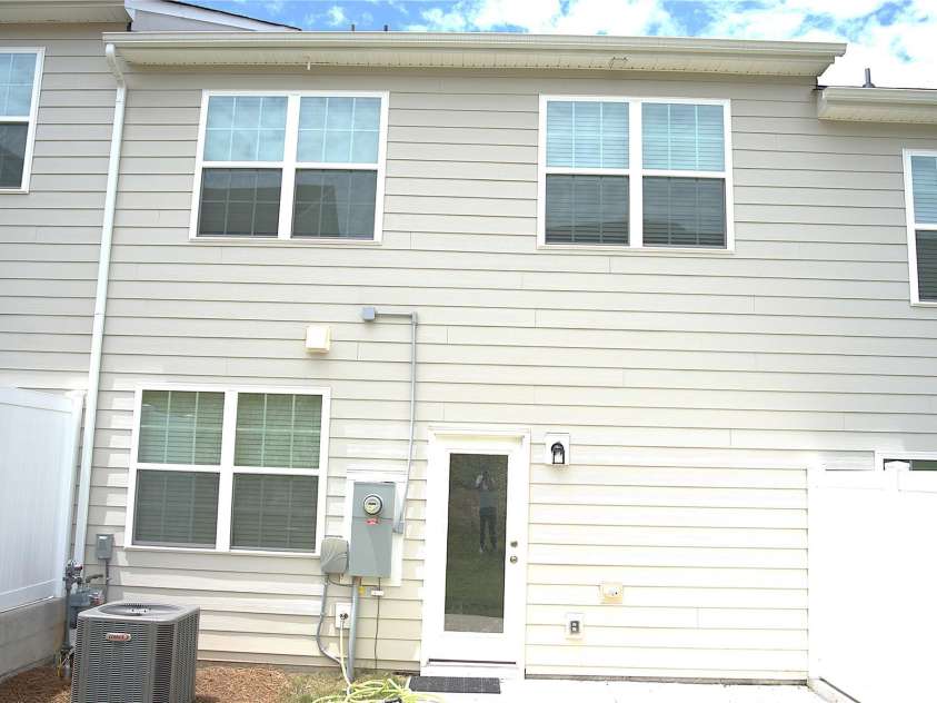 6019 Chelsea Oaks Ridge, Fort Mill, SC 29708.  MLS# CAR4285412, YatesRealty ID 22. 