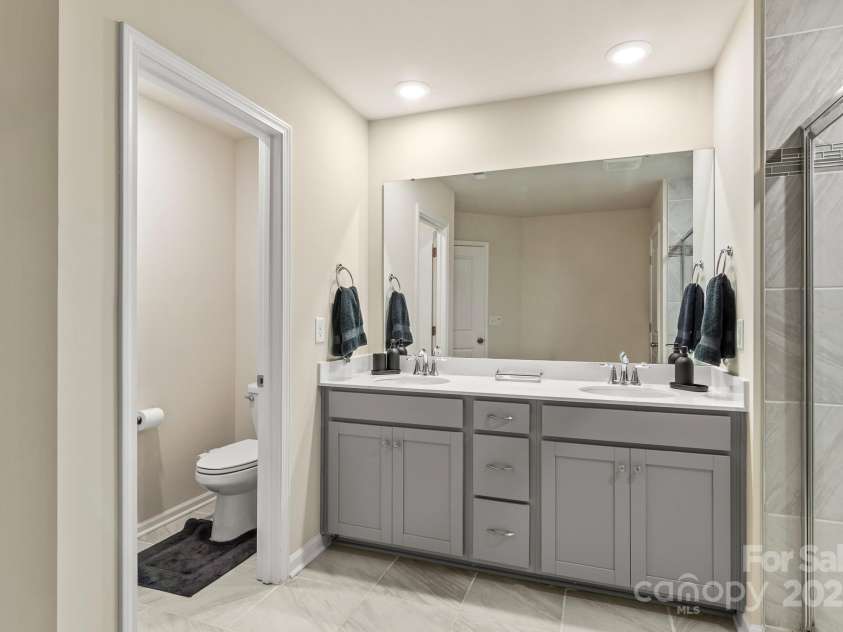 804 Gable Oak Lane, Fort Mill, SC 29708.  MLS# CAR4300419, YatesRealty ID 22. 