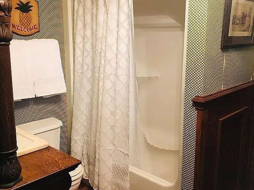 115 Pearl Street, Troy, NC 27371.  MLS# CAR4194779, YatesRealty ID 220. 