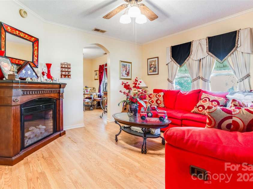 713 Perkins Street, Lowell, NC 28098.  MLS# CAR4188499, YatesRealty ID 220. 