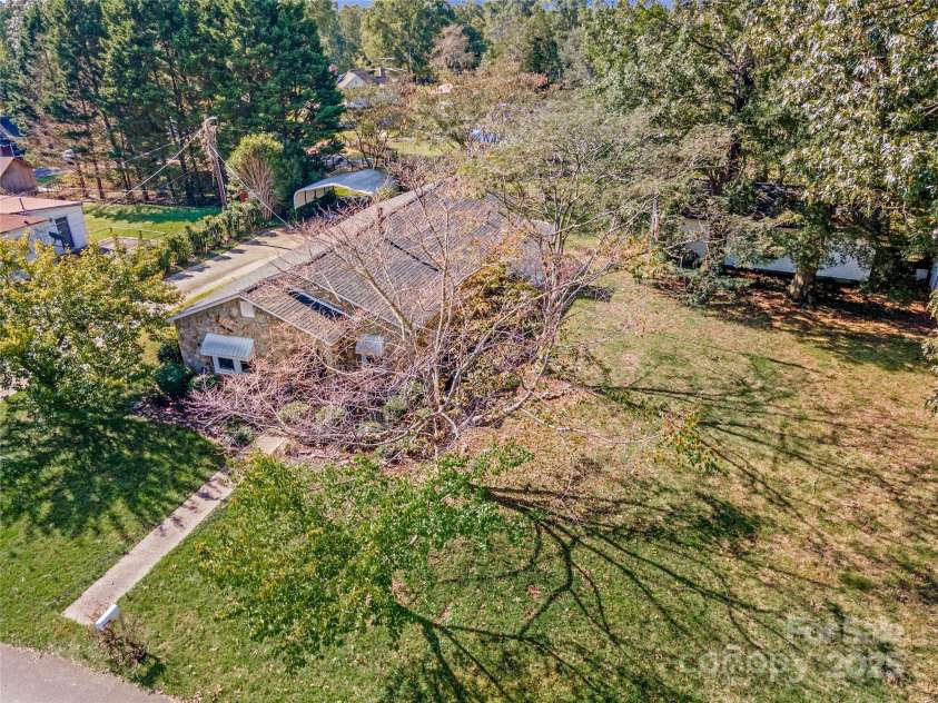 713 Perkins Street, Lowell, NC 28098.  MLS# CAR4188499, YatesRealty ID 220. 