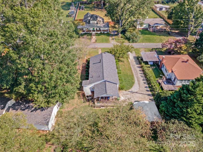 713 Perkins Street, Lowell, NC 28098.  MLS# CAR4188499, YatesRealty ID 220. 