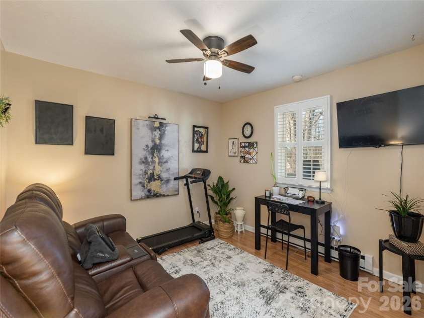 52 SLABWOOD Lane, Flat Rock, NC 28731.  MLS# CAR4335290, YatesRealty ID 2200. 