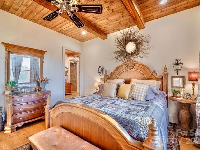 5608 Table View Lane, Lenoir, NC 28645.  MLS# CAR4232931, YatesRealty ID 2200. 