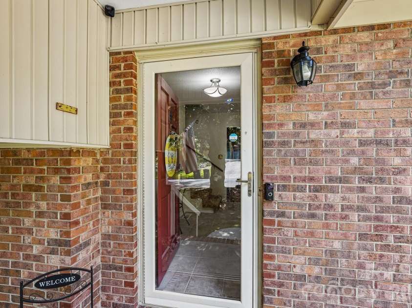 126 Tulip Avenue, Concord, NC 28025.  MLS# CAR4373051, YatesRealty ID 22000. 