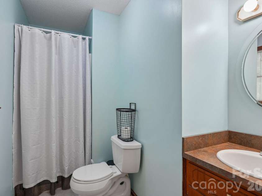 126 Tulip Avenue, Concord, NC 28025.  MLS# CAR4373051, YatesRealty ID 22000. 