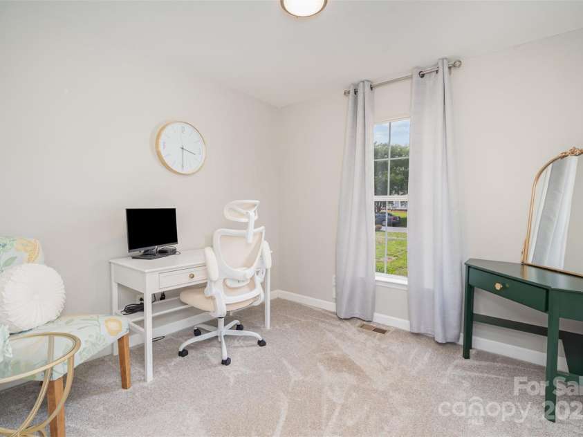 5843 Timber Falls Place, Concord, NC 28027.  MLS# CAR4266249, YatesRealty ID 22000. 