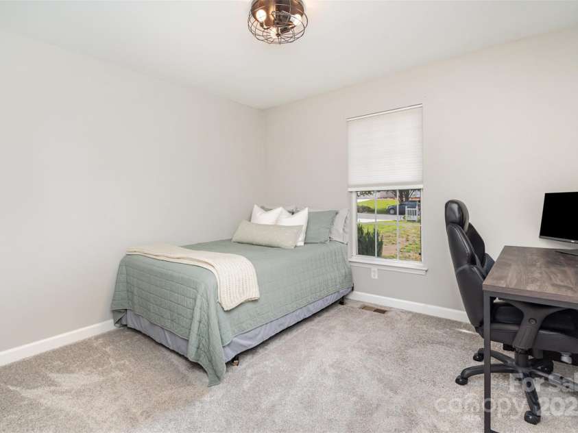 5843 Timber Falls Place, Concord, NC 28027.  MLS# CAR4266249, YatesRealty ID 22000. 