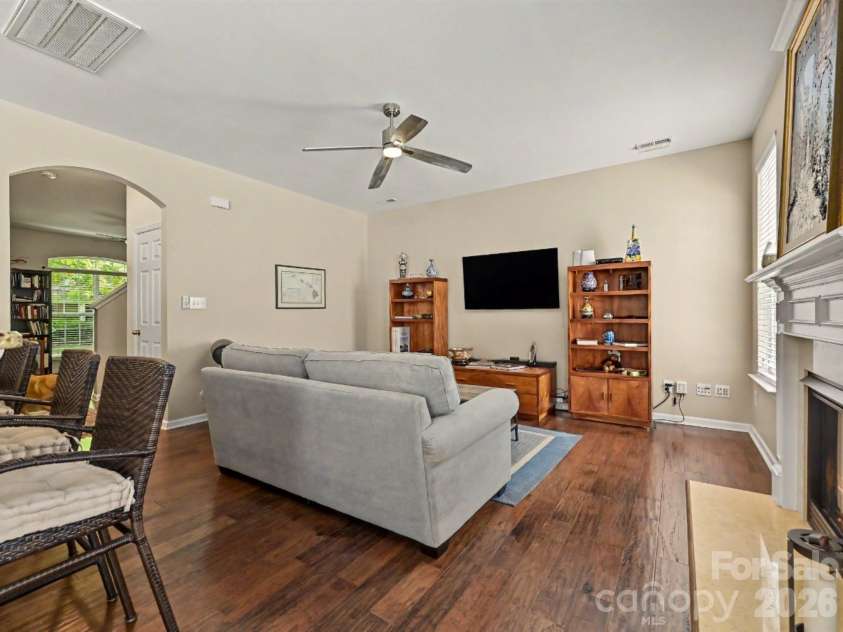 10724 Trolley Run Drive, Cornelius, NC 28031.  MLS# CAR4375560, YatesRealty ID 22001. 