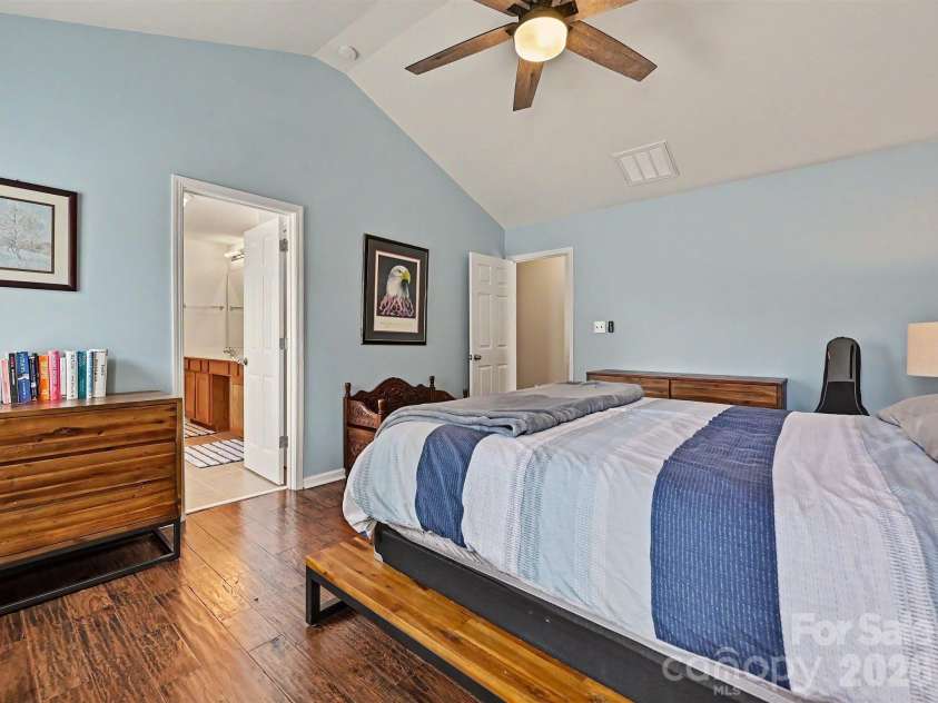 10724 Trolley Run Drive, Cornelius, NC 28031.  MLS# CAR4375560, YatesRealty ID 22001. 