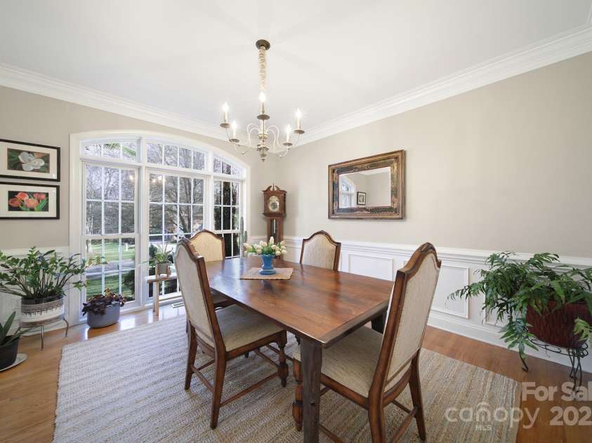 907 Thorn Ridge Lane, Lake Wylie, SC 29710.  MLS# CAR4222023, YatesRealty ID 22004. 