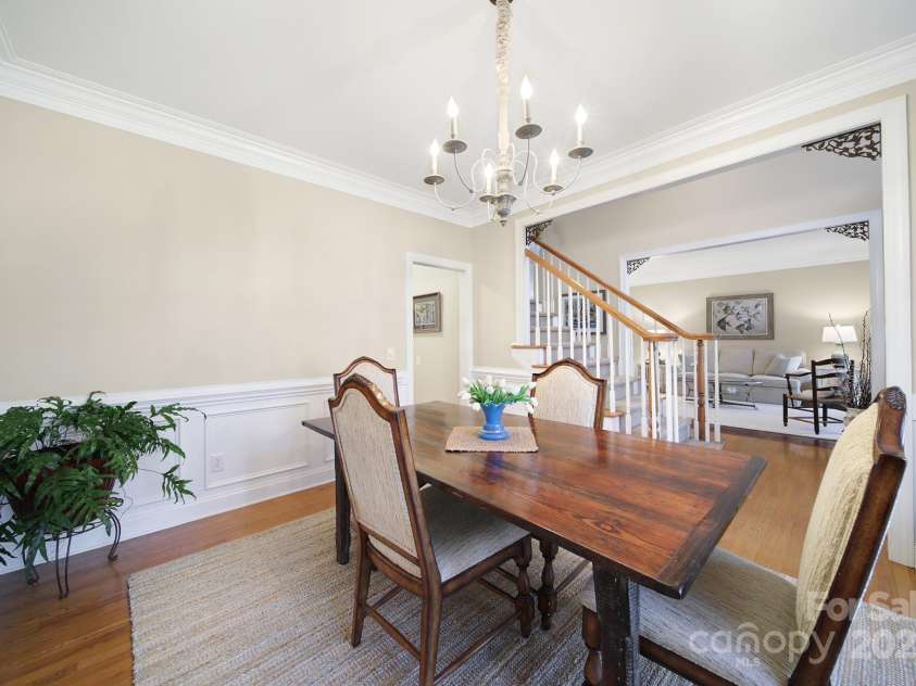 907 Thorn Ridge Lane, Lake Wylie, SC 29710.  MLS# CAR4222023, YatesRealty ID 22004. 