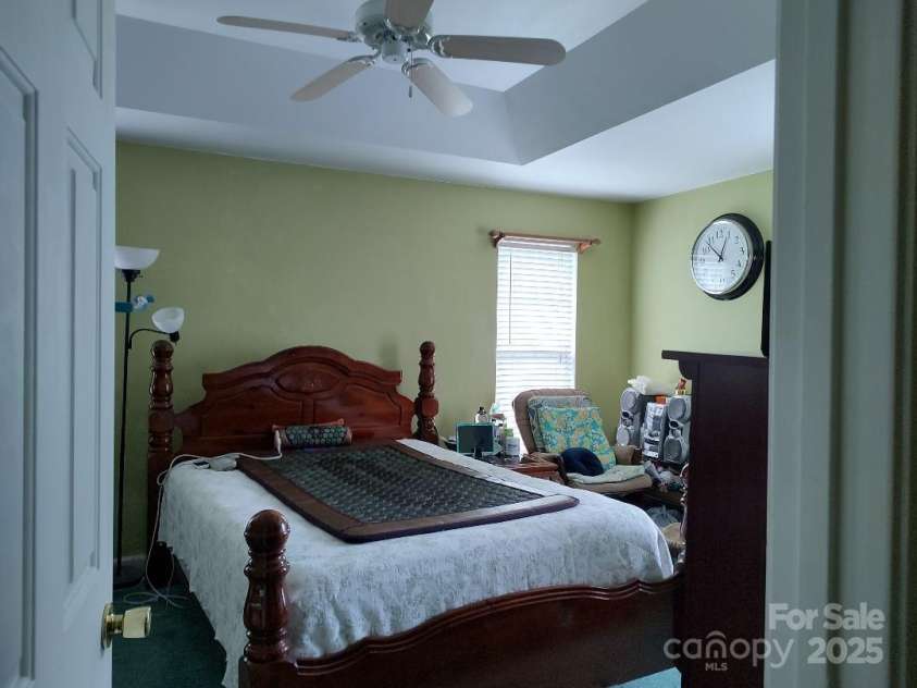 7318 Brighton Brook Drive, Charlotte, NC 28212.  MLS# CAR4270262, YatesRealty ID 22005. 