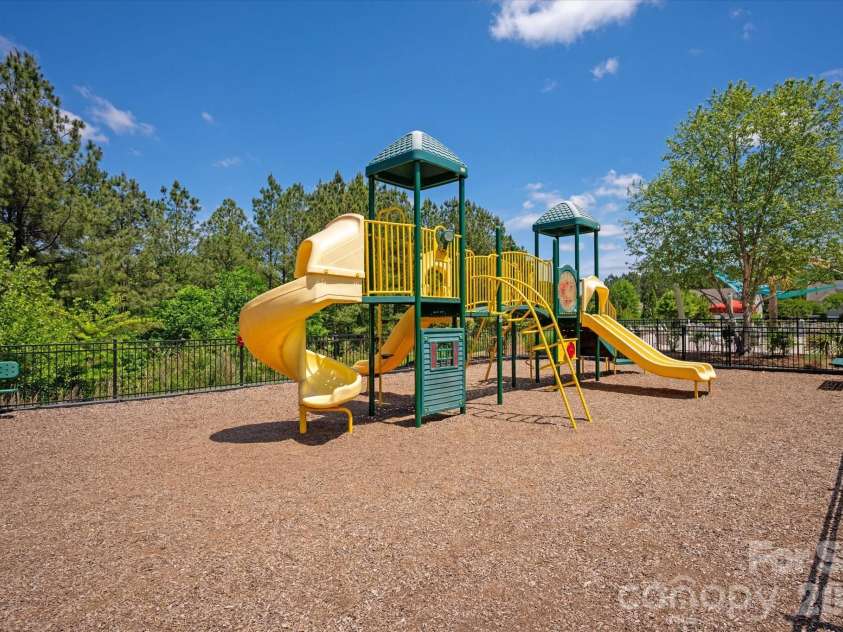 78058 Rillstone Drive, Lancaster, SC 29720.  MLS# CAR4375337, YatesRealty ID 22006. 