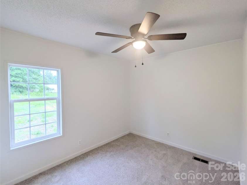 2032 Rocky Creek Lane, Dallas, NC 28034.  MLS# CAR4377210, YatesRealty ID 22007. Bedroom