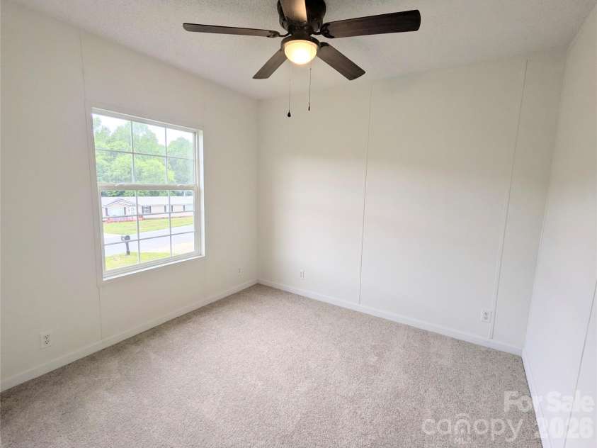 2032 Rocky Creek Lane, Dallas, NC 28034.  MLS# CAR4377210, YatesRealty ID 22007. Bedroom