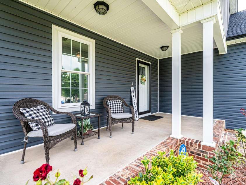 201 5th Avenue, Maiden, NC 28650.  MLS# CAR4267558, YatesRealty ID 22009. Front porch furniture included