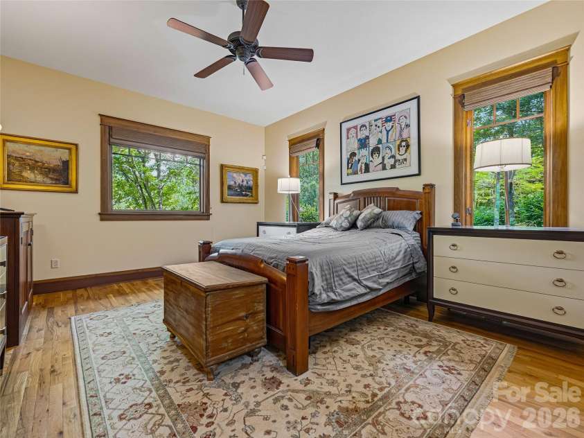 239 Senator Reynolds Road, Asheville, NC 28804.  MLS# CAR4358154, YatesRealty ID 22009. 