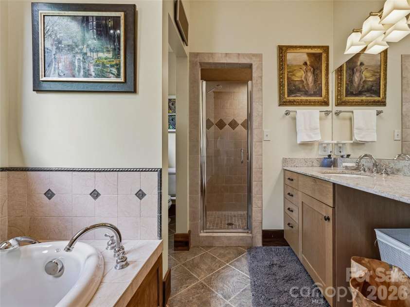 239 Senator Reynolds Road, Asheville, NC 28804.  MLS# CAR4358154, YatesRealty ID 22009. 