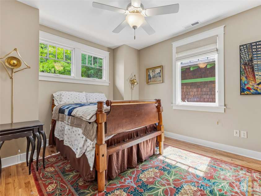 239 Senator Reynolds Road, Asheville, NC 28804.  MLS# CAR4358154, YatesRealty ID 22009. 