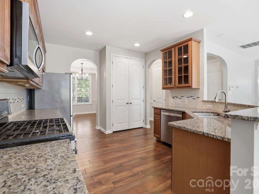 1197 Mckee Farm Lane, Belmont, NC 28012.  MLS# CAR4371180, YatesRealty ID 22010. 