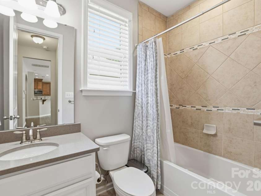 1197 Mckee Farm Lane, Belmont, NC 28012.  MLS# CAR4371180, YatesRealty ID 22010. 