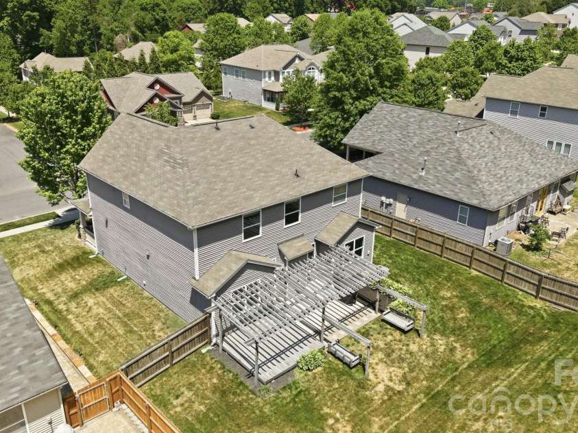 1197 Mckee Farm Lane, Belmont, NC 28012.  MLS# CAR4371180, YatesRealty ID 22010. 