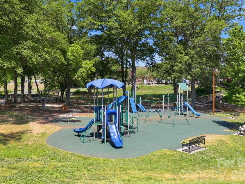 1197 Mckee Farm Lane, Belmont, NC 28012.  MLS# CAR4371180, YatesRealty ID 22010. 