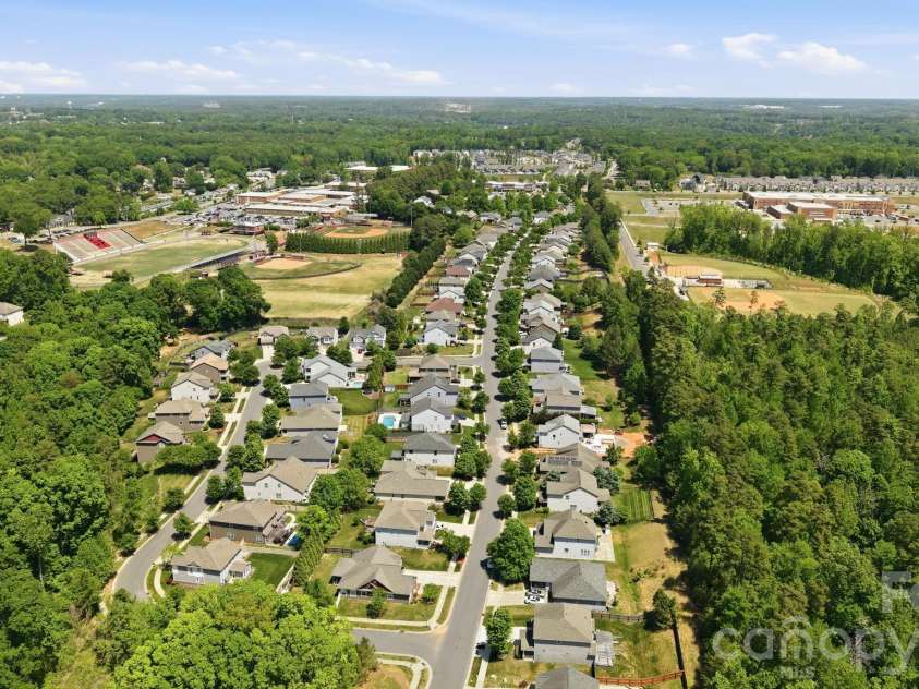 1197 Mckee Farm Lane, Belmont, NC 28012.  MLS# CAR4371180, YatesRealty ID 22010. 