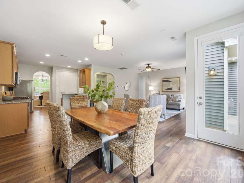 1197 Mckee Farm Lane, Belmont, NC 28012.  MLS# CAR4371180, YatesRealty ID 22010. 