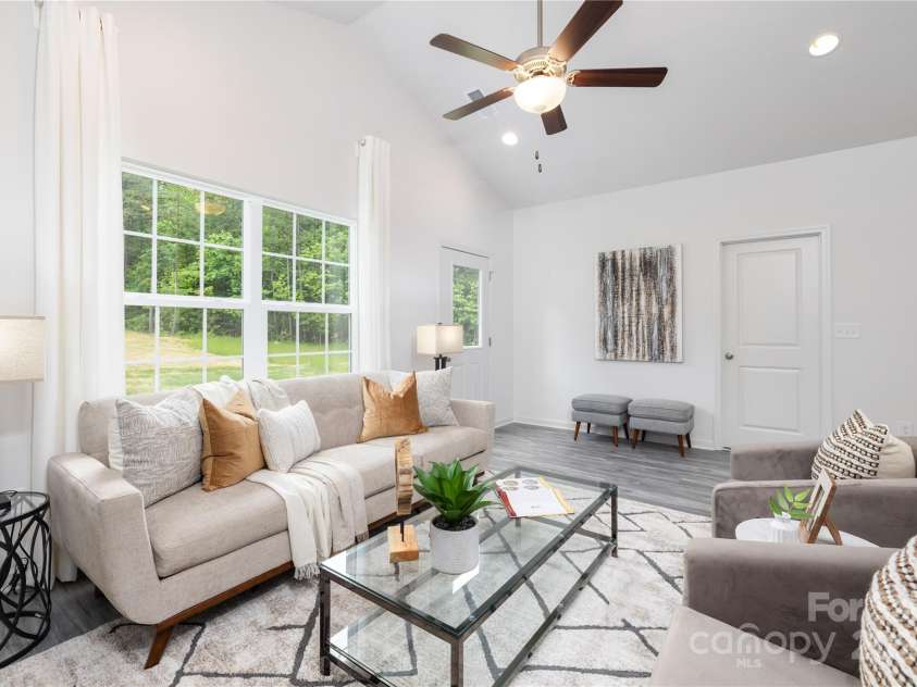 5828 Patton Street, Charlotte, NC 28269.  MLS# CAR4245494, YatesRealty ID 22010. Representation