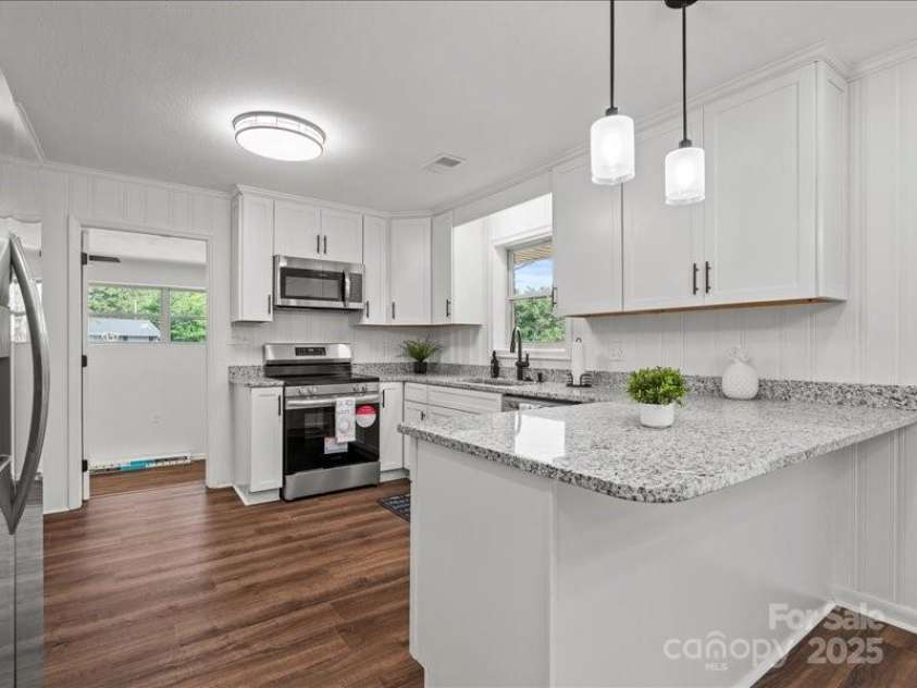 136 Chester Park Circle, Chesterfield, SC 29709.  MLS# CAR4275071, YatesRealty ID 22011. 