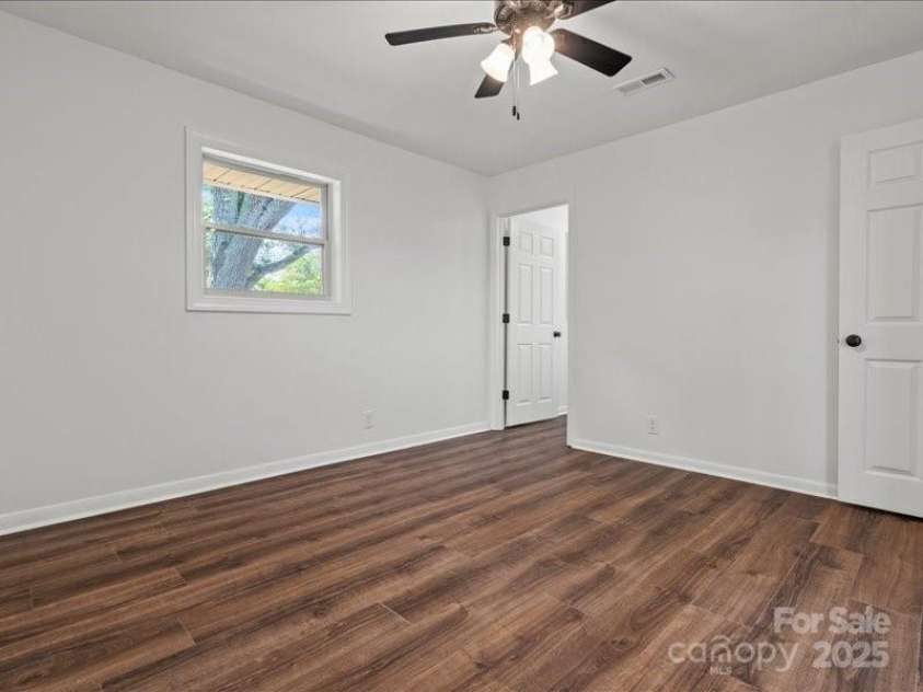 136 Chester Park Circle, Chesterfield, SC 29709.  MLS# CAR4275071, YatesRealty ID 22011. 