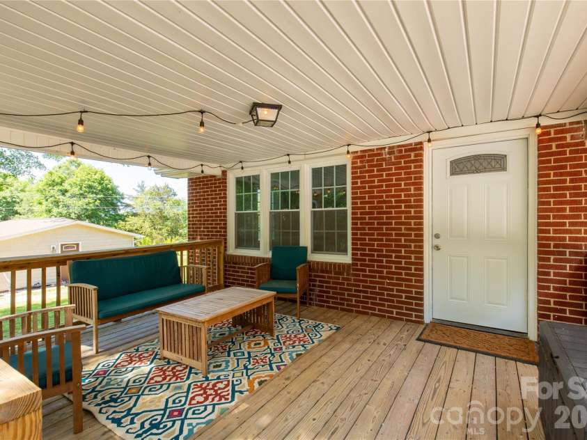 2245 Felly Lane, Lancaster, SC 29720.  MLS# CAR4381681, YatesRealty ID 22012. 
